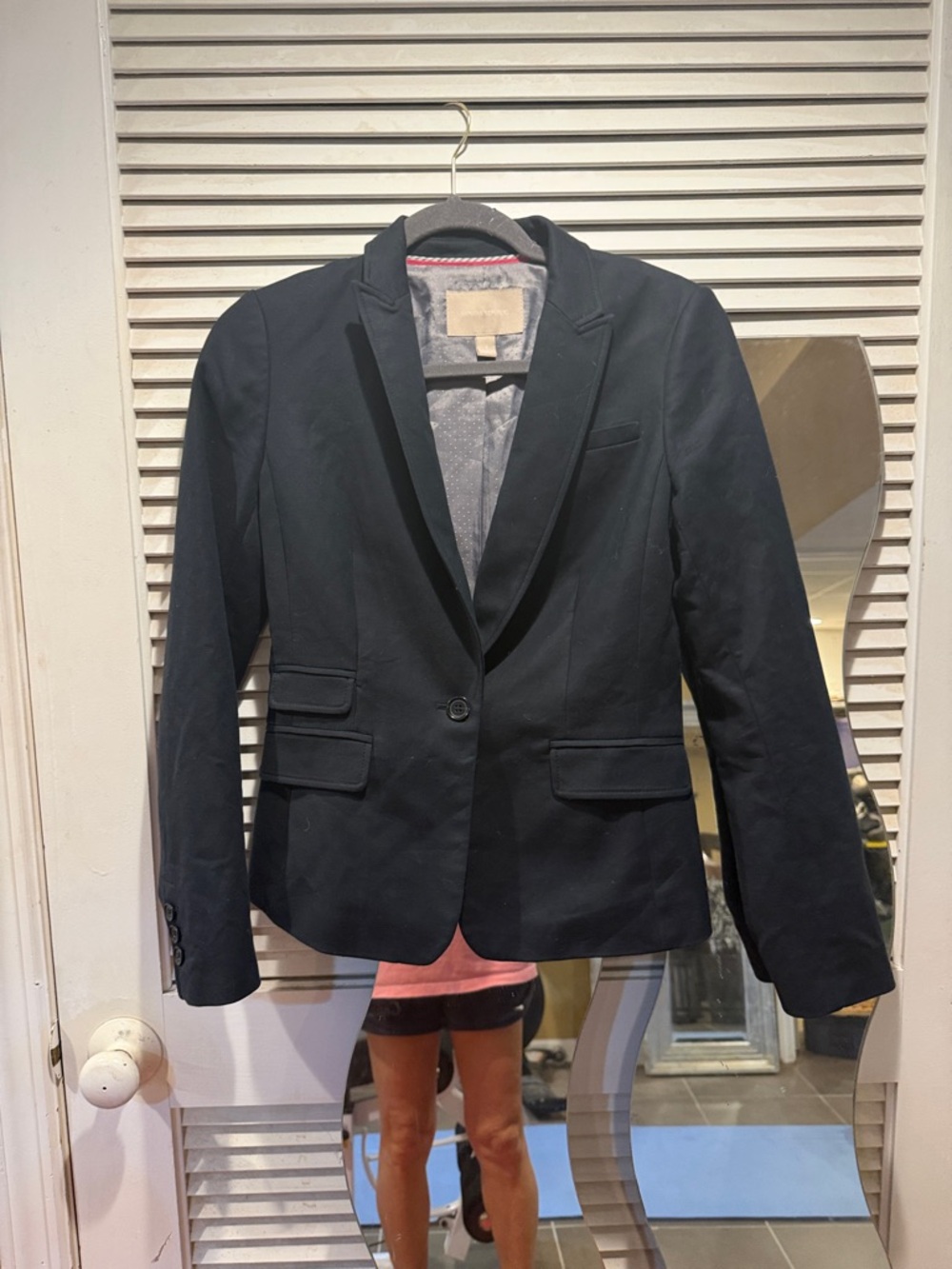 Banana Republic - Classic Navy Single-Button Blazer - Size 4